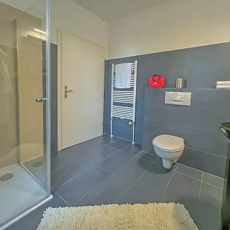 Cosy House With Workplace, Balcony And Garden 30 Min To Marienburg