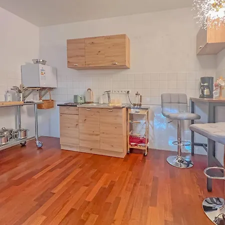 Cosy House With Workplace, Balcony And Garden 30 Min To Marienburg *