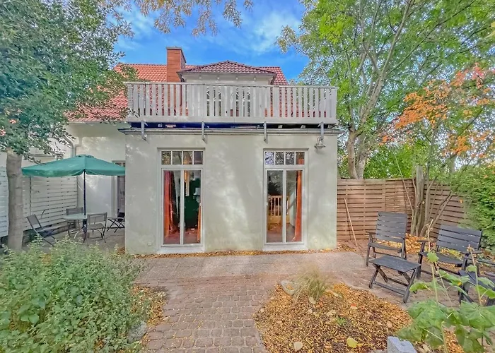 Cosy House With Workplace, Balcony And Garden 30 Min To Marienburg Feriehus *